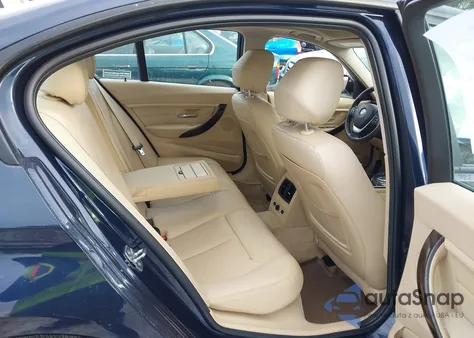 2015 BMW 328I xDrive z USA, uszkodzony, nr VIN WBA3B5C54FF961277